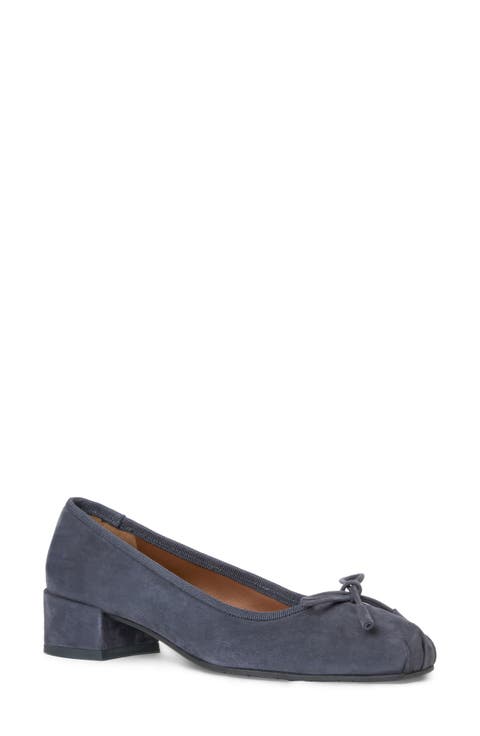 Camalfi Water Resistant Suede Pump