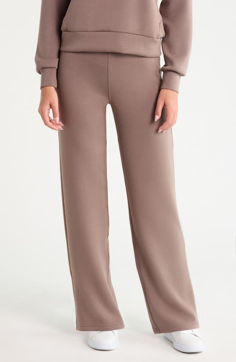 AirEssentials Straight Leg Pants