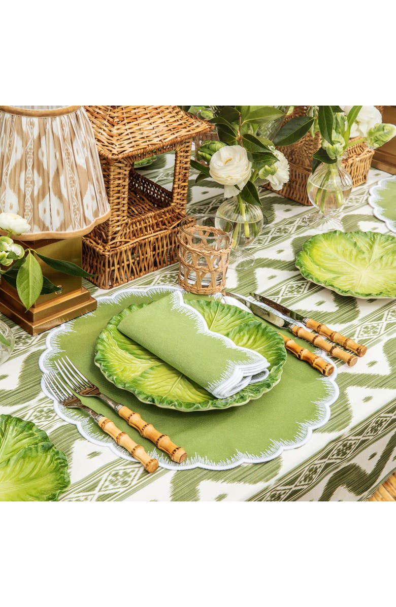 Mrs. Alice Apple Green Isabella Round Placemats, Alternate, color, Green