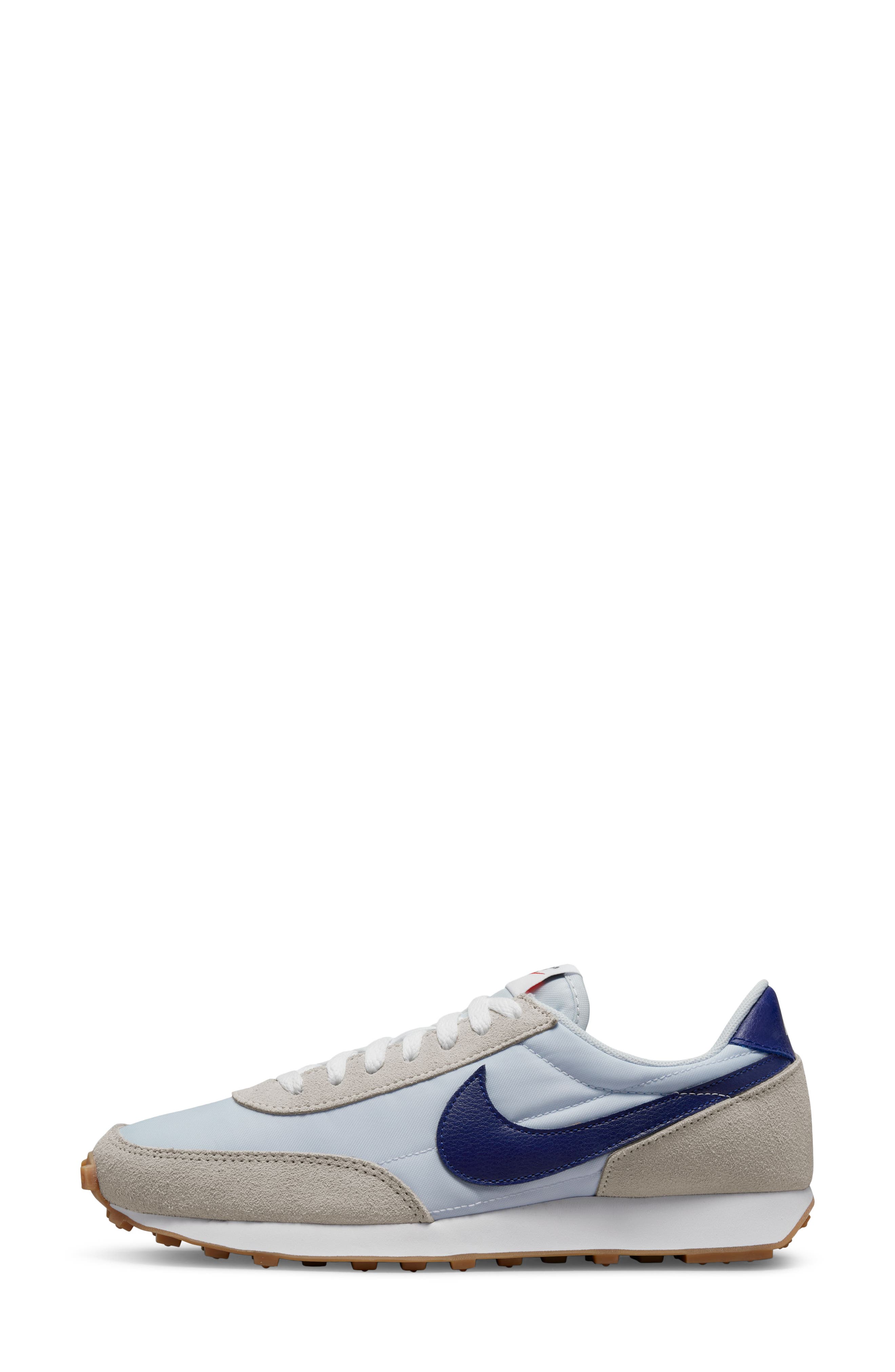 Nike Daybreak Sneaker, Alternate, color, 