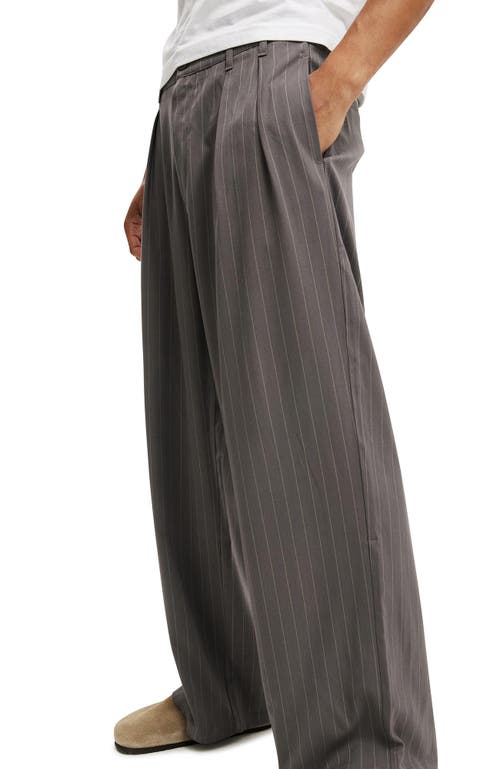 COTTON ON SUPER BAGGY PLEATED PANT