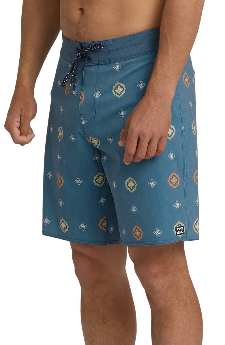 Billabong Sundays Pro Board Shorts, Alternate, color, 
