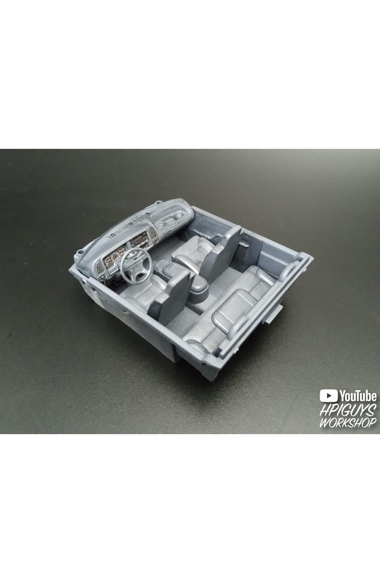 AMT 1996 Chevrolet C3500 Dually Pickup 1 to 25 Scale Model Kit, Alternate, color, Multicolored