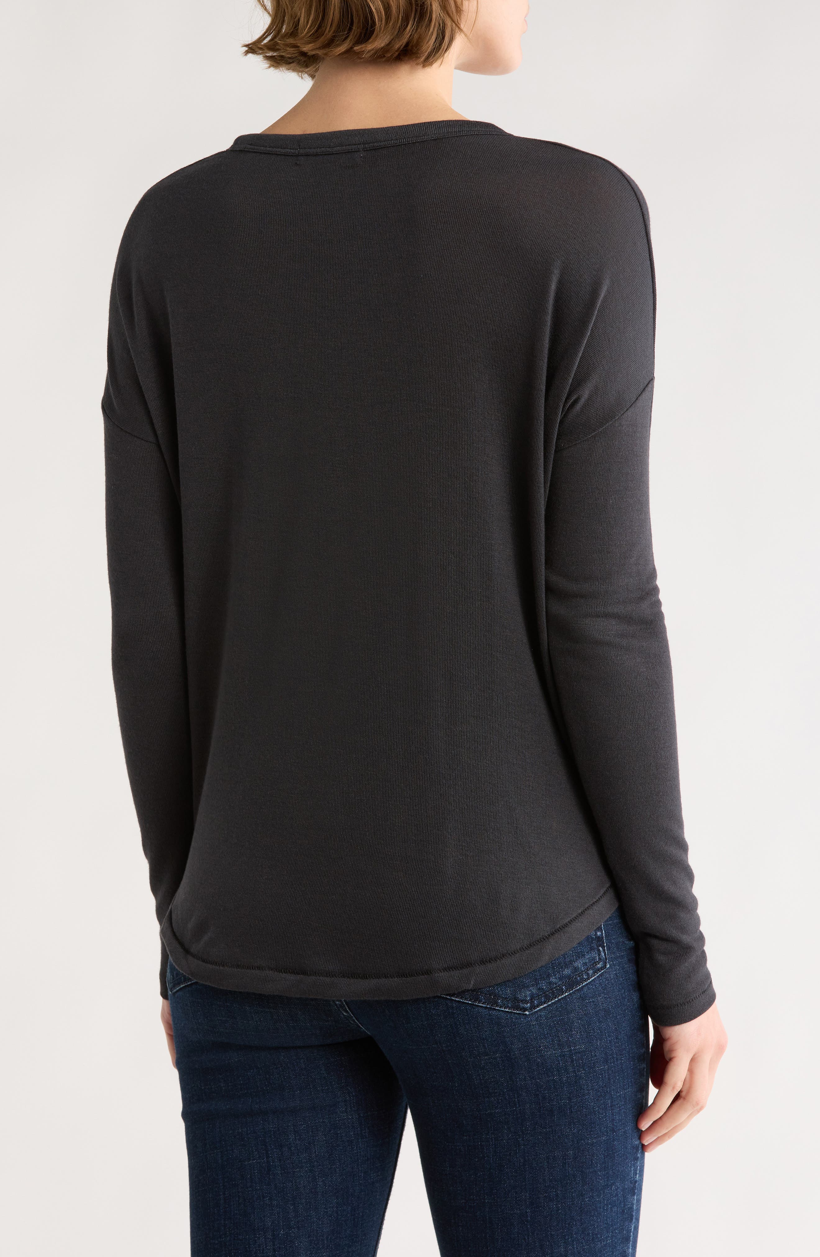 Lea Crew T-Shirt - image 2