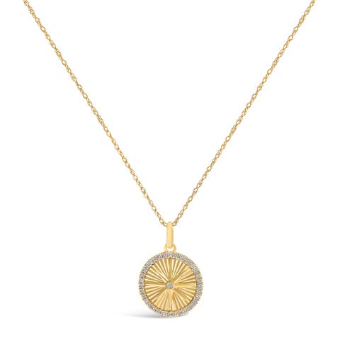 14K Yellow Gold 1/5 Cttw Diamond Starburst Fluted Medallion Pendant Necklace