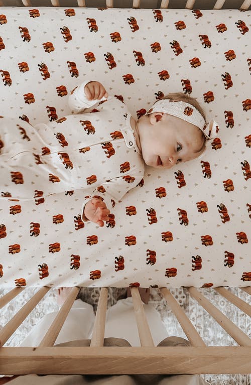 L'OVEDBABY L'OVEDBABY X THE VERY HUNGRY CATERPILLAR PRINT FITTED ORGANIC COTTON CRIB SHEET