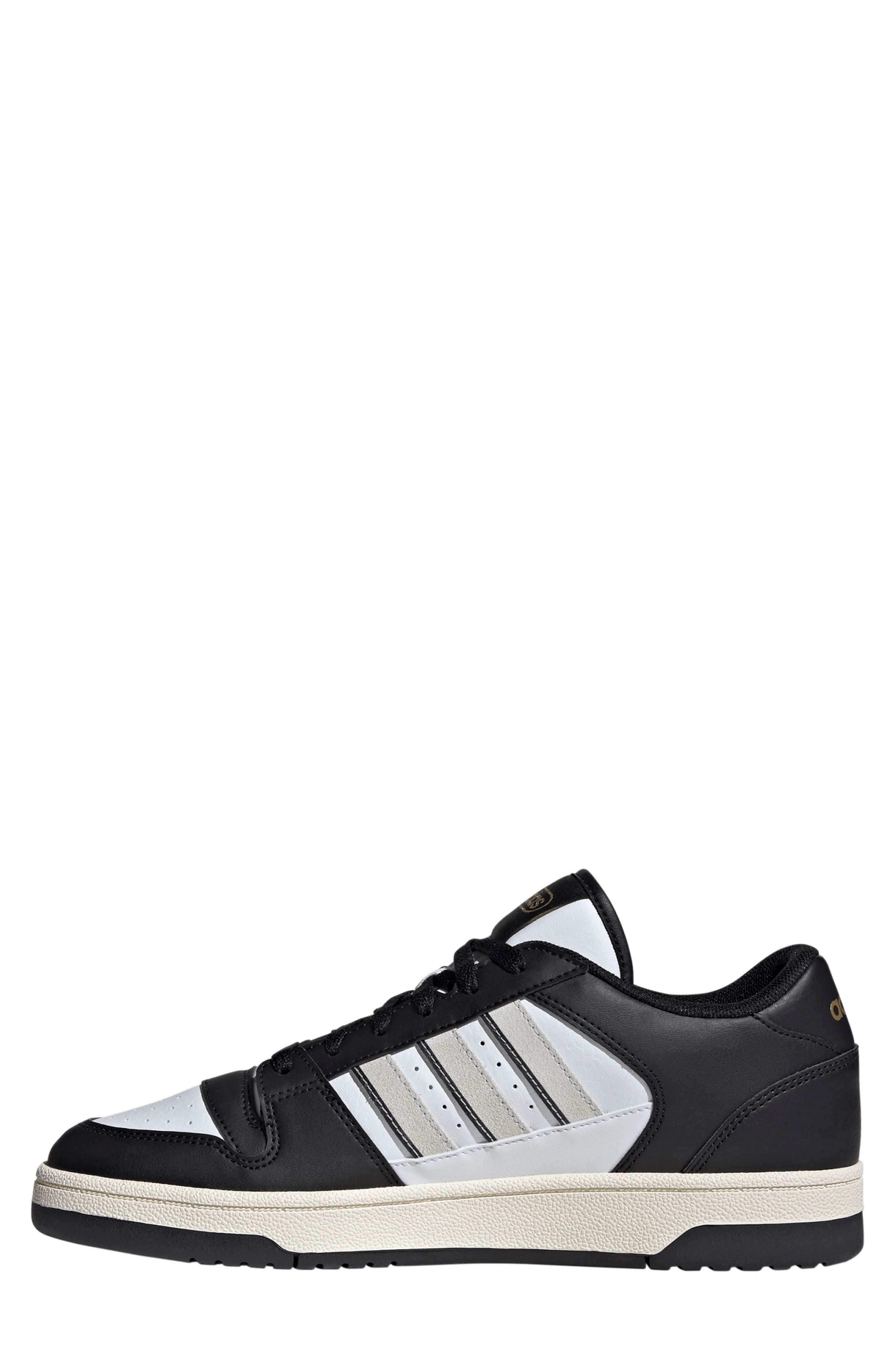 adidas Turnaround Sneaker, Alternate, color, 