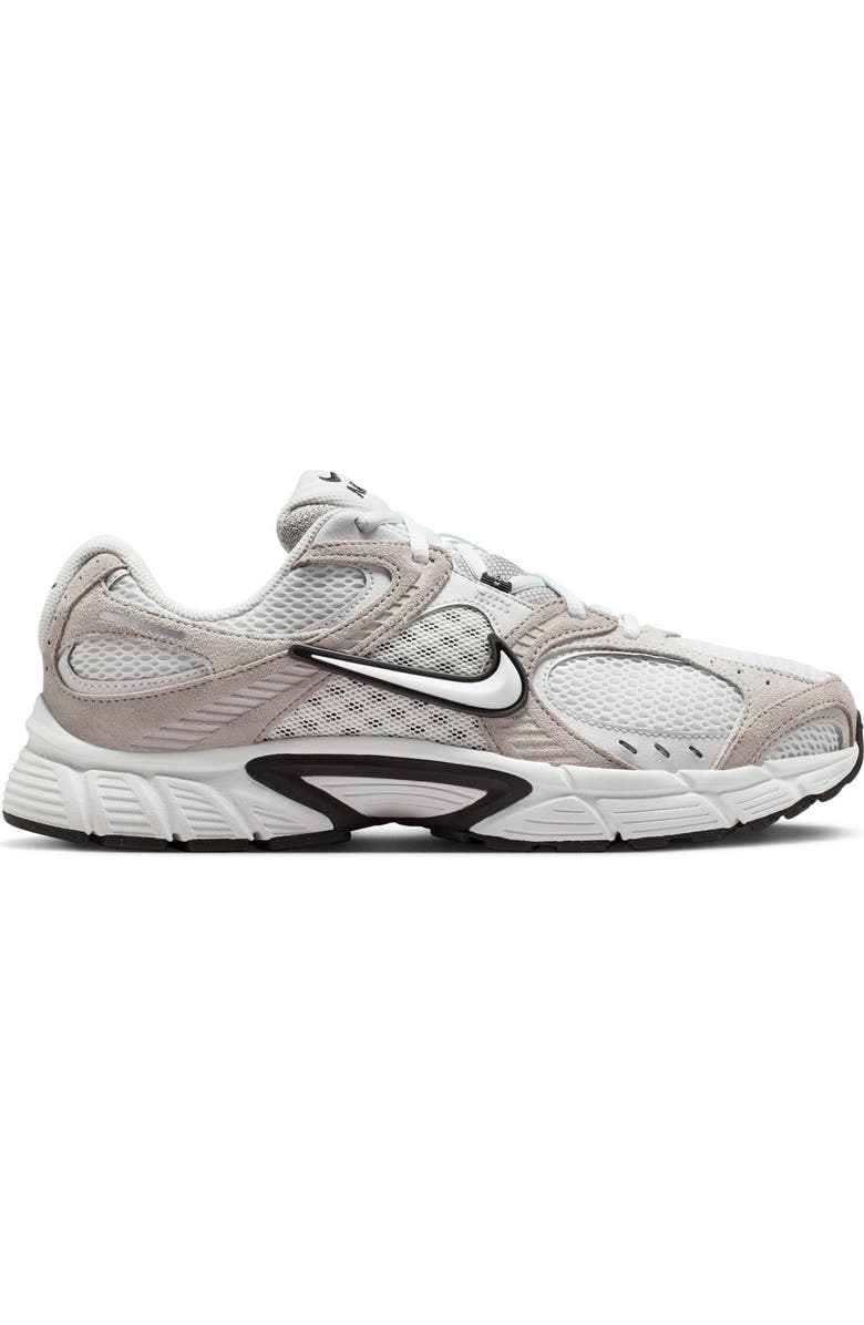 Nike V5 RNR Sneaker, Alternate, color, Off White/ Off White