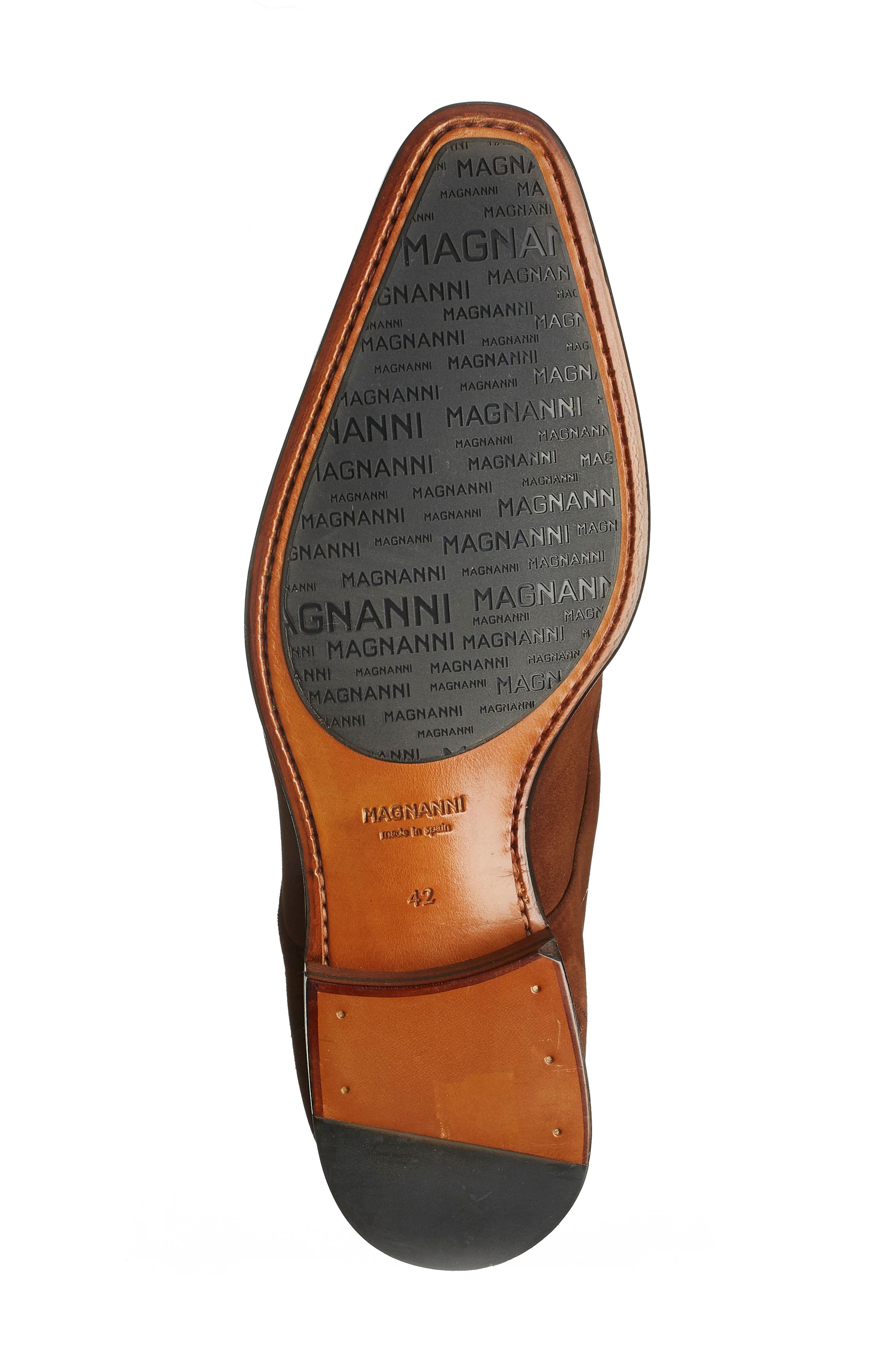 Magnanni Water Resistant Chukka Boot, Alternate, color, 