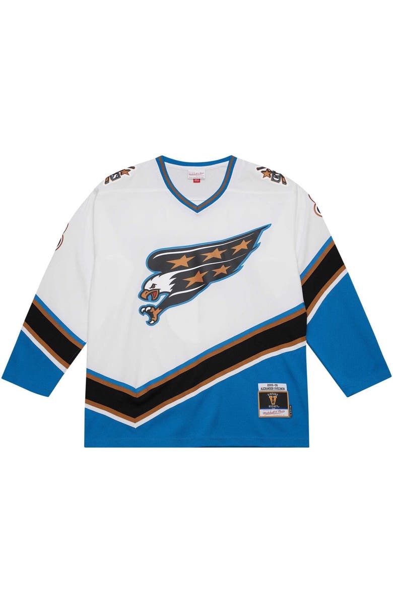 Mitchell & Ness Men's Mitchell & Ness Alexander Ovechkin White Washington Capitals  2005/06 Blue Line Player Jersey, Alternate, color, 