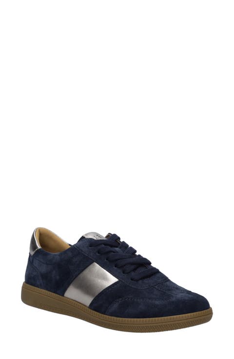 Joleen Sneaker