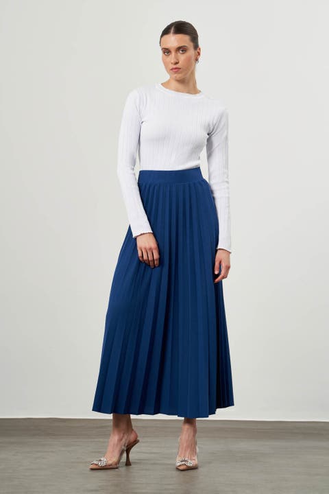 Crepe Knitted Pleated Skirt