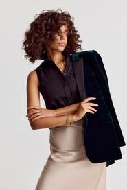 The Shirt by Rochelle Behrens The Sleeveless Shirt