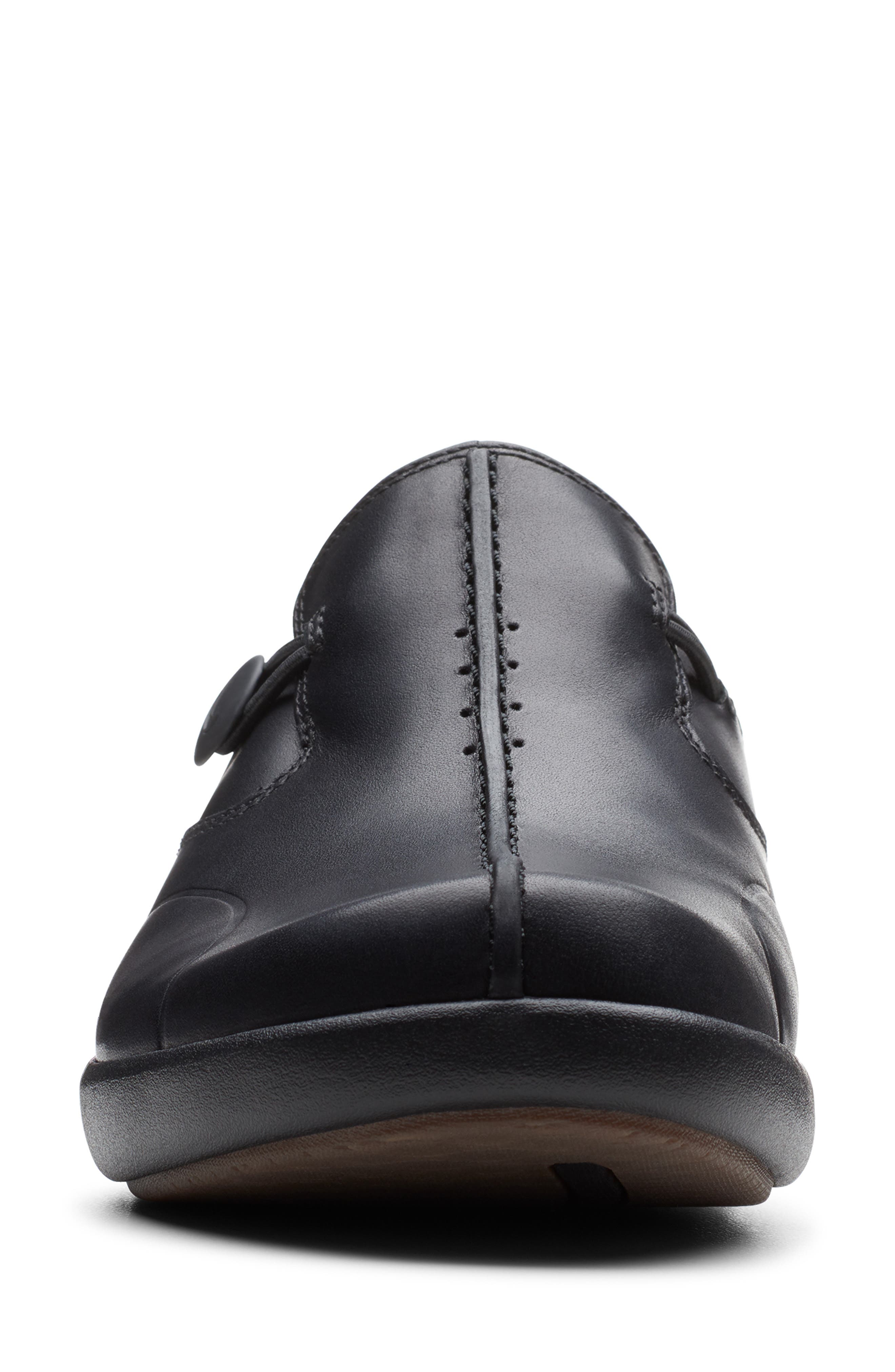 Clarks<sup>®</sup> Un Loop 2 Walk Flat, Alternate, color, 