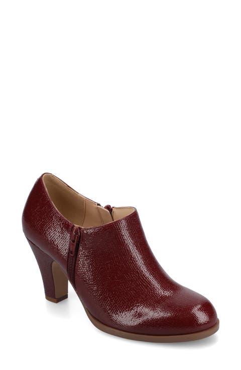 Sanzi Heeled Ankle Bootie (Women)