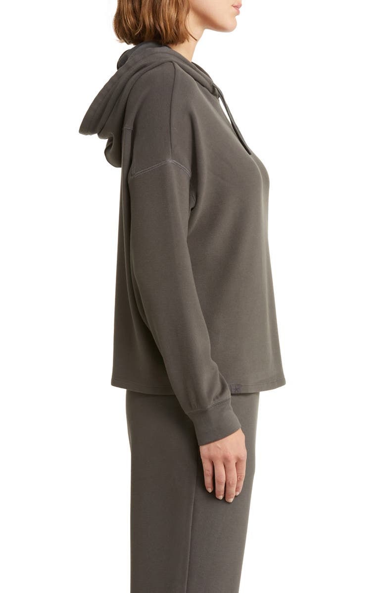 Barefoot Dreams<sup>®</sup> Butter Fleece Hoodie, Alternate, color, 