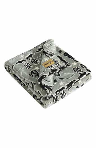 Wrangler Knockin' Boots Throw Blanket