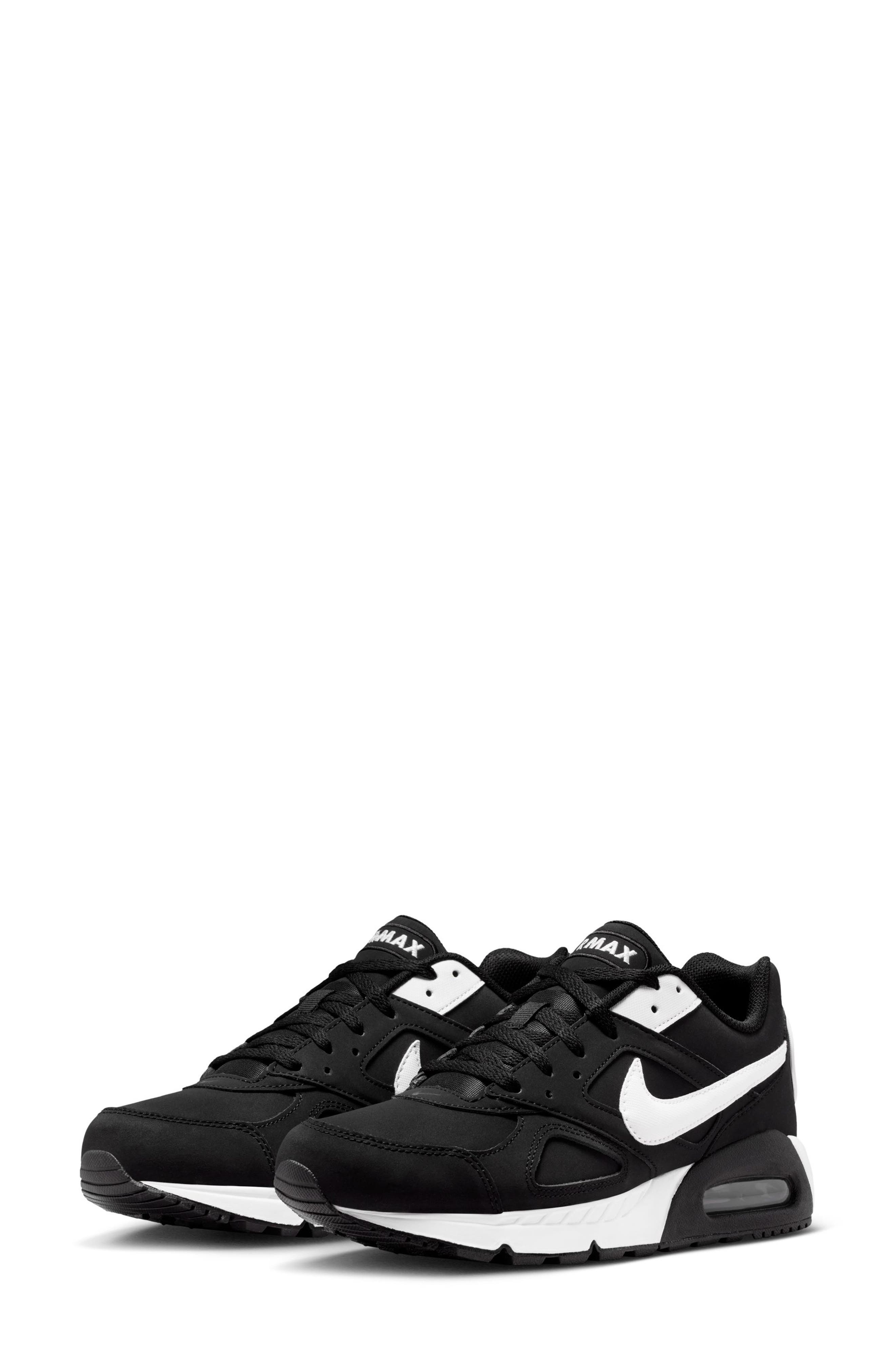 Air Max IVO Sneaker