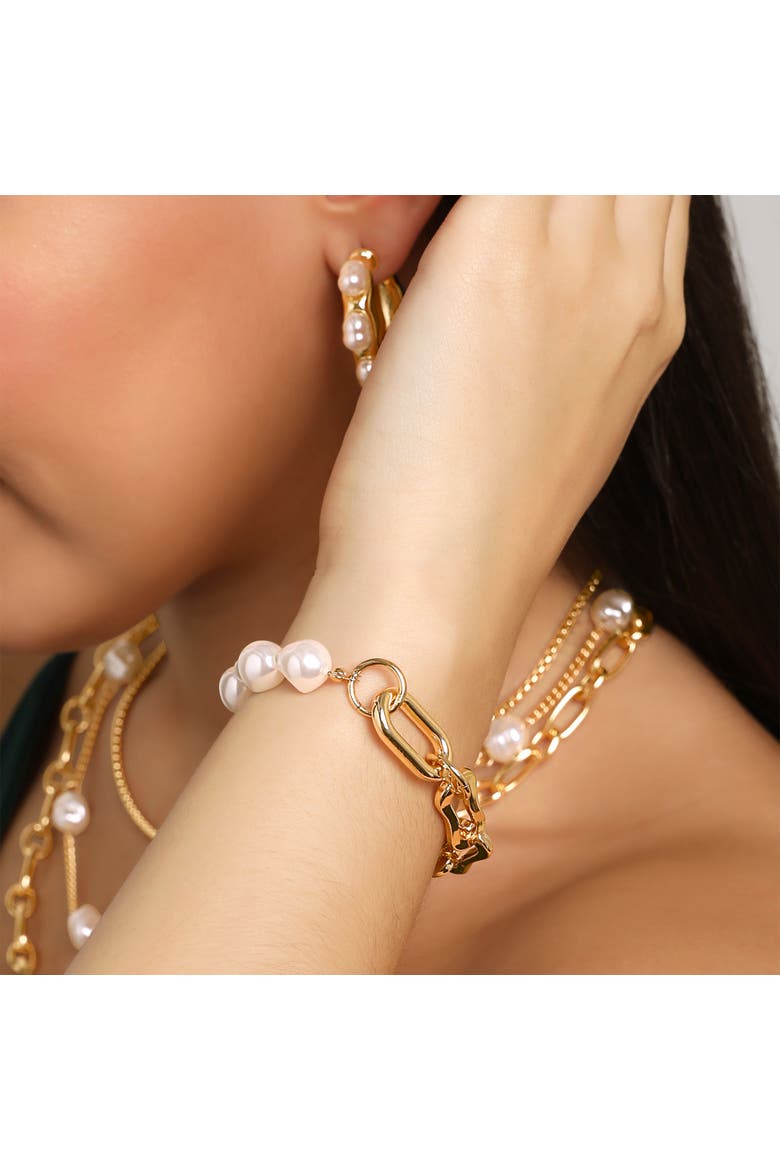 Yellow Gold-Plated Bracelet, Alternate, color, Gold