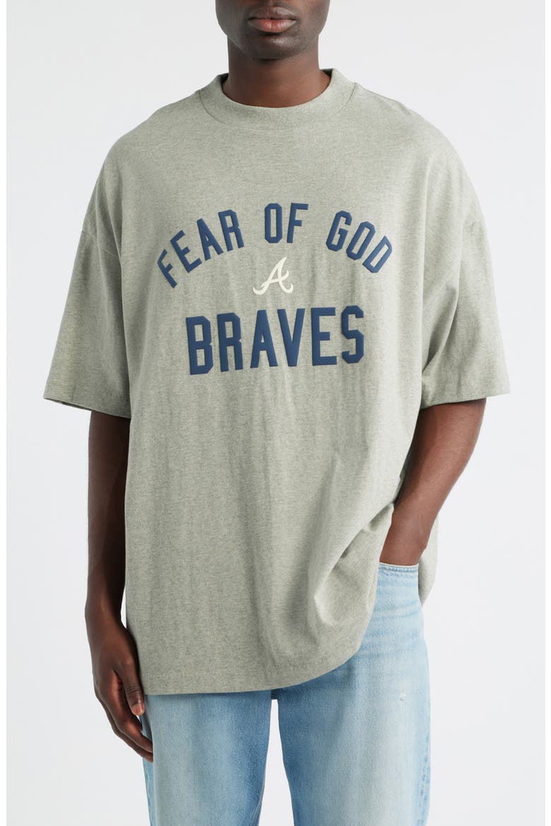 Fear of God Essentials x MLB Braves 90s Fit Graphic T-Shirt (Men