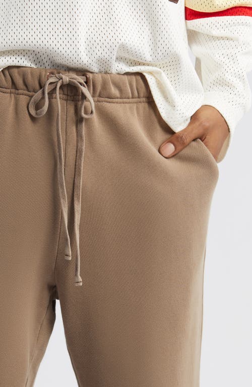 Elwood Core Cotton Straight Leg Sweatpants In Brown