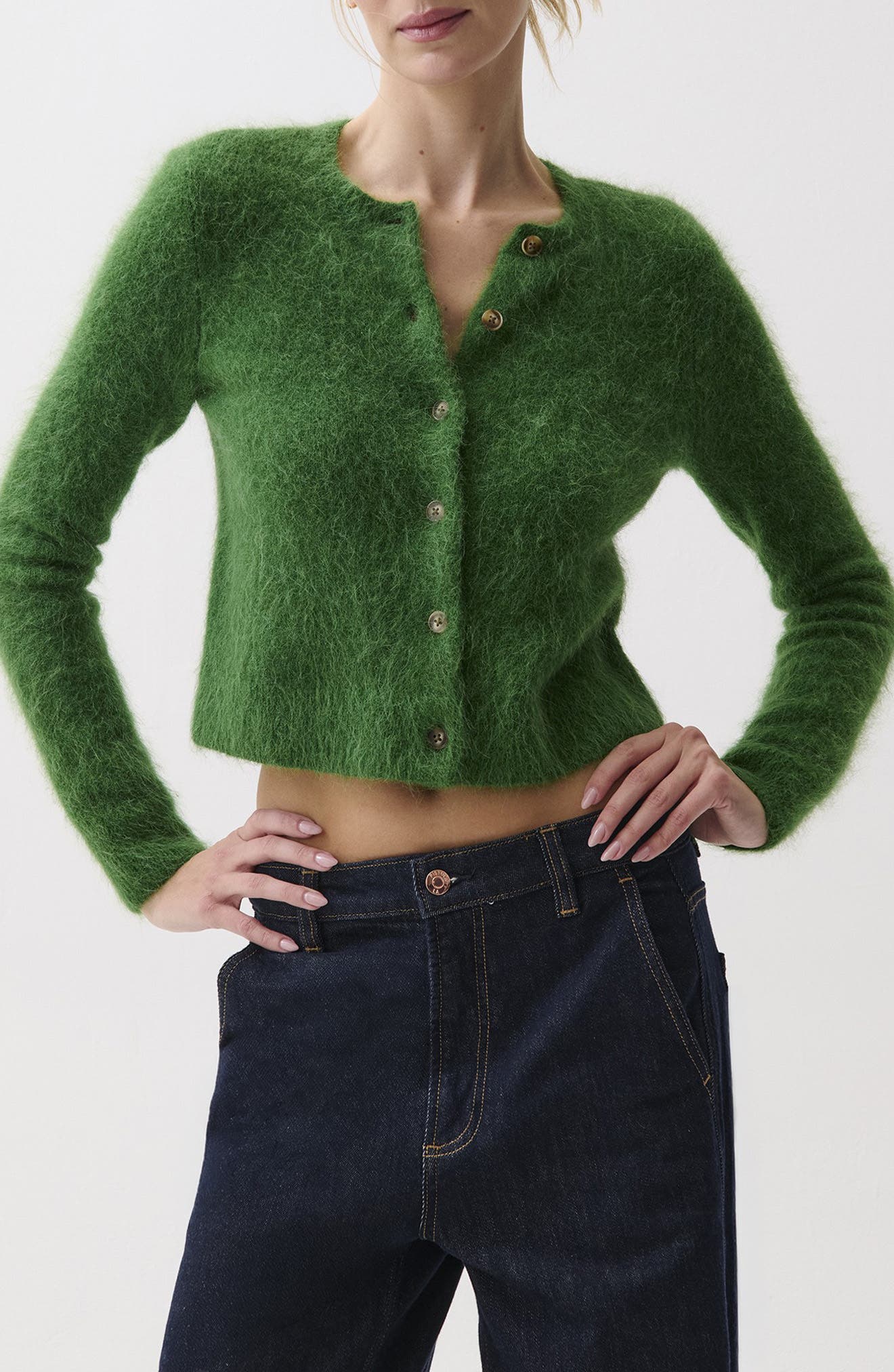 selected VIVID MOSS
