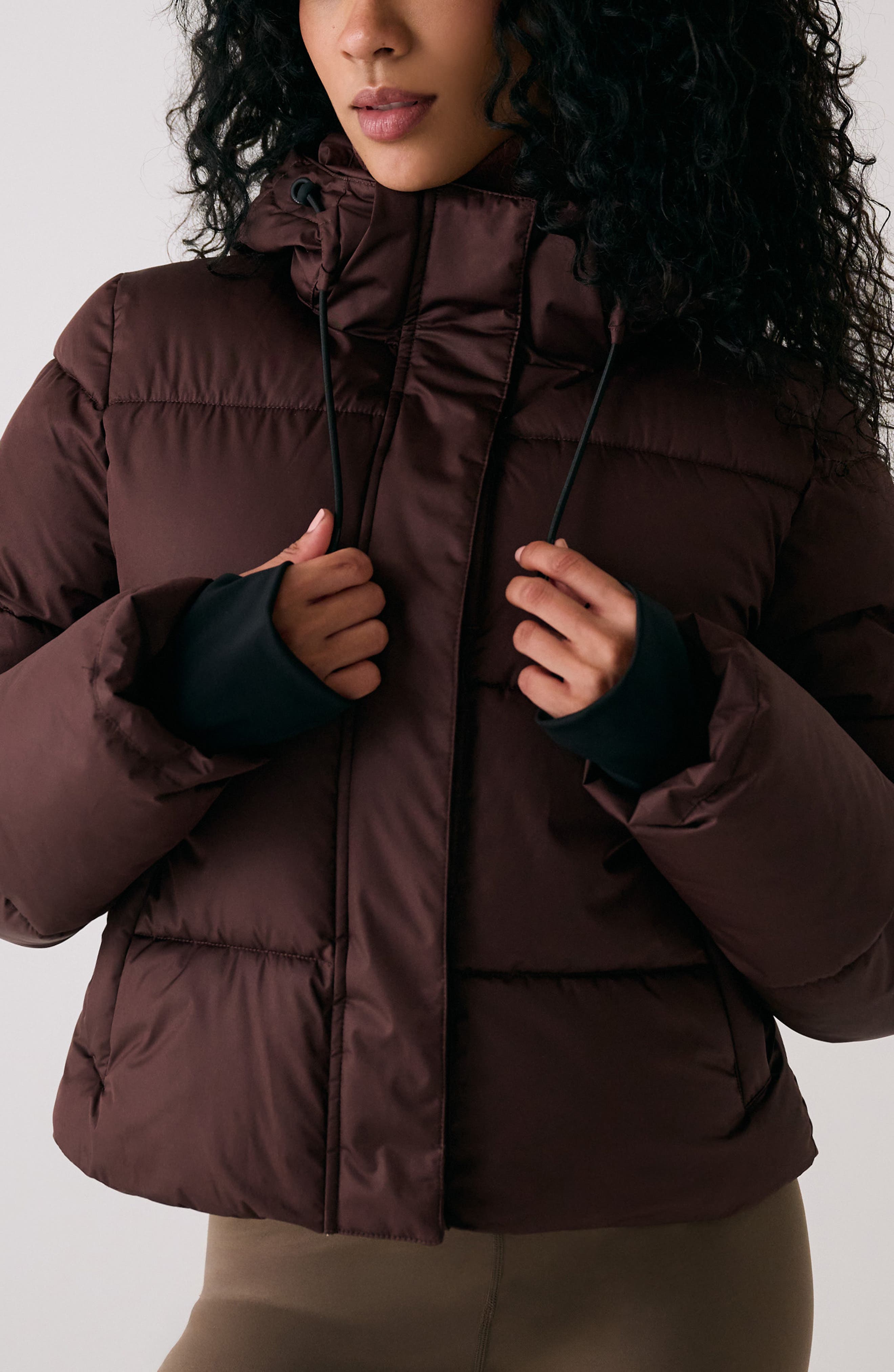 Lole London Waterproof 700 Fill Power Hooded Down Crop Puffer Jacket