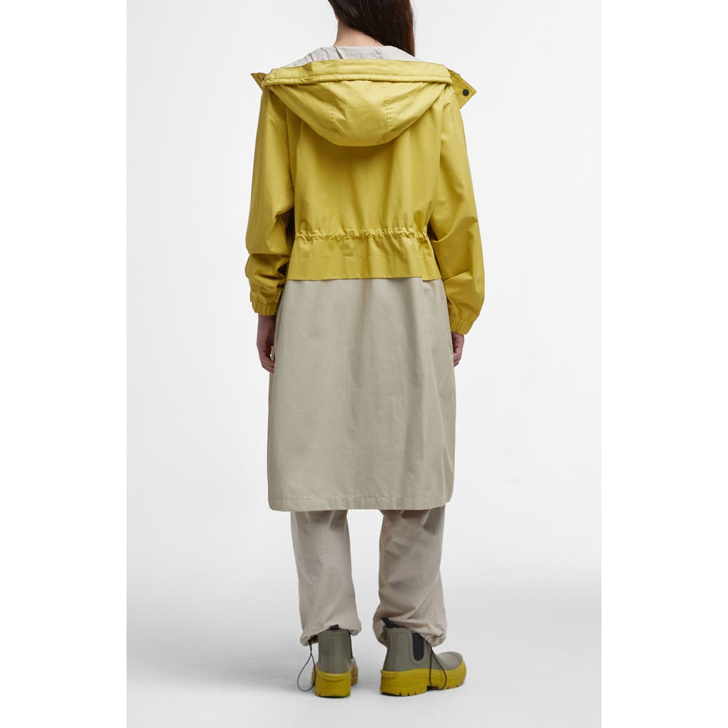 Barbour Evie Showerproof Longline Raincoat In Limeade Light Sand
