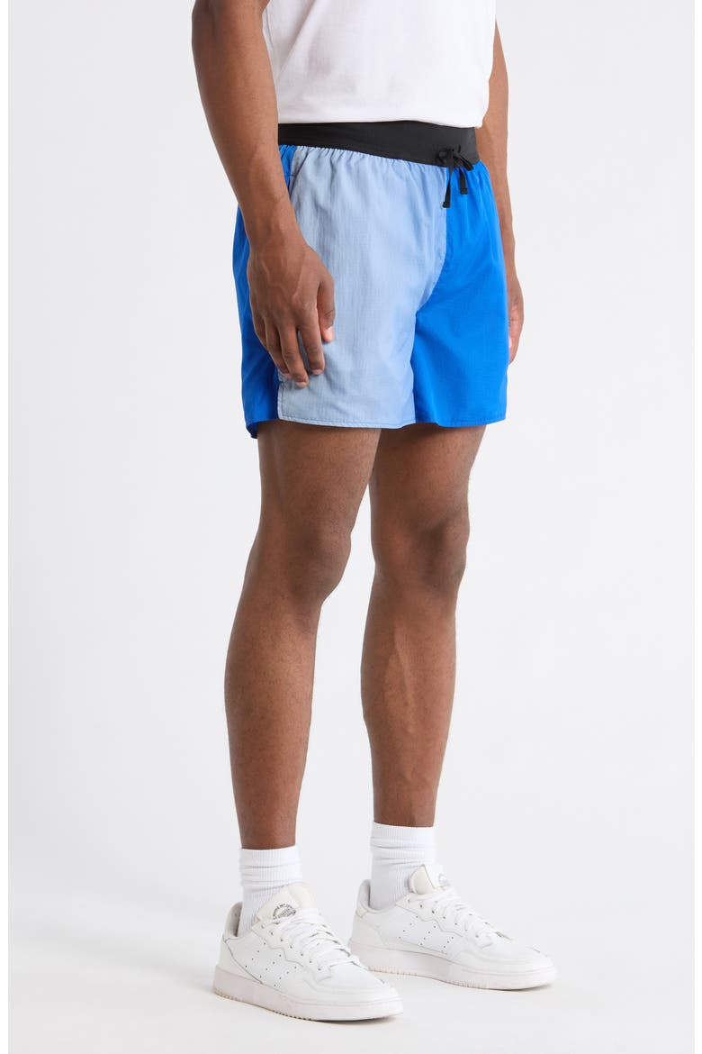 Griffith Running Shorts, Alternate, color, BLUE GRADIENT