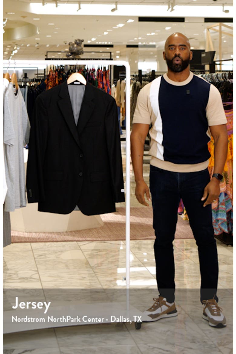 Flynn Classic Fit Wool Blazer video