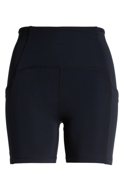 BEYOND YOGA BEYOND YOGA POWERBEYOND™ STRIVE POCKET BIKE SHORTS