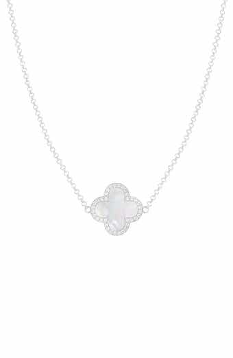 Clover Pendant Necklace