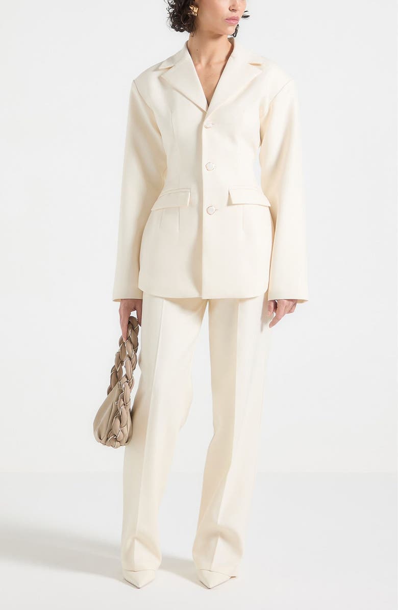 Manière De Voir Claire Wide Shoulder Cinch Waist Blazer, Alternate, color, Cream