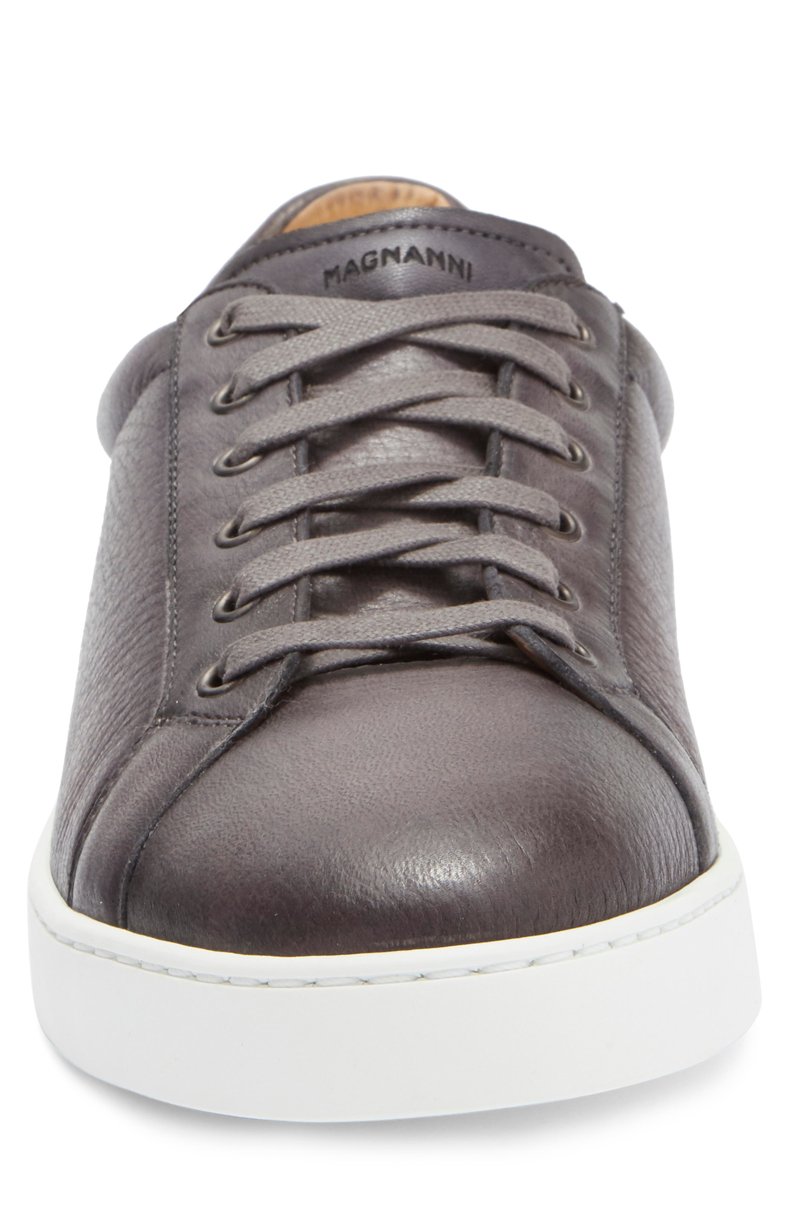 Magnanni Leve Low Top Sneaker, Alternate, color, Grey