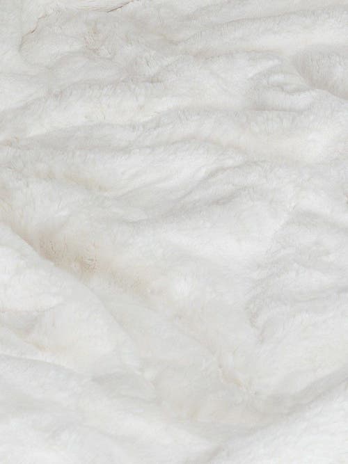 Sea To Me Blankets Carmel Cuddle Faux Fur Throw Blanket In White