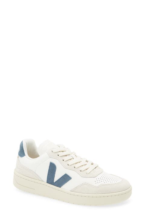 V-90 Leather Sneaker