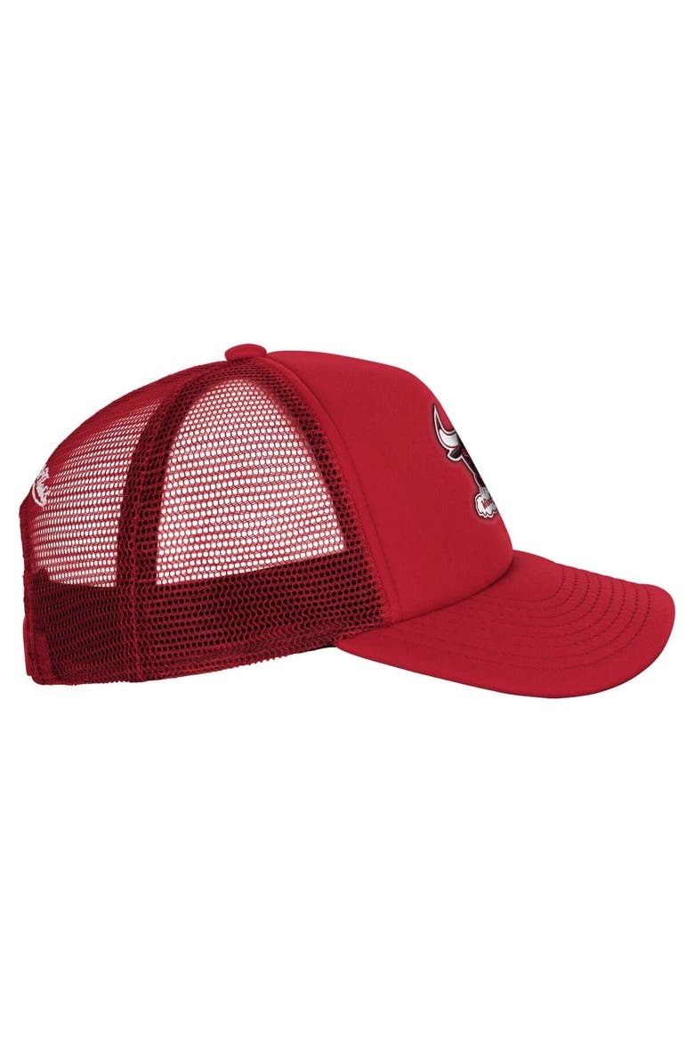 Youth Mitchell & Ness Red Chicago Bulls Core Evergreen Trucker Adjustable Hat, Alternate, color, Red