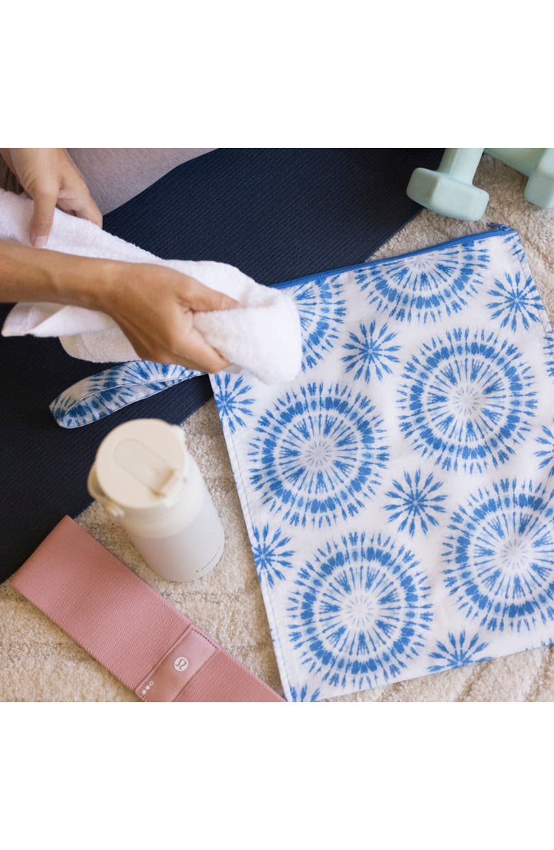 Tiny Twinkle Mess-Proof Waterproof Washable Baby/Toddler Wet Bags, Alternate, color, Blue Tie Dye