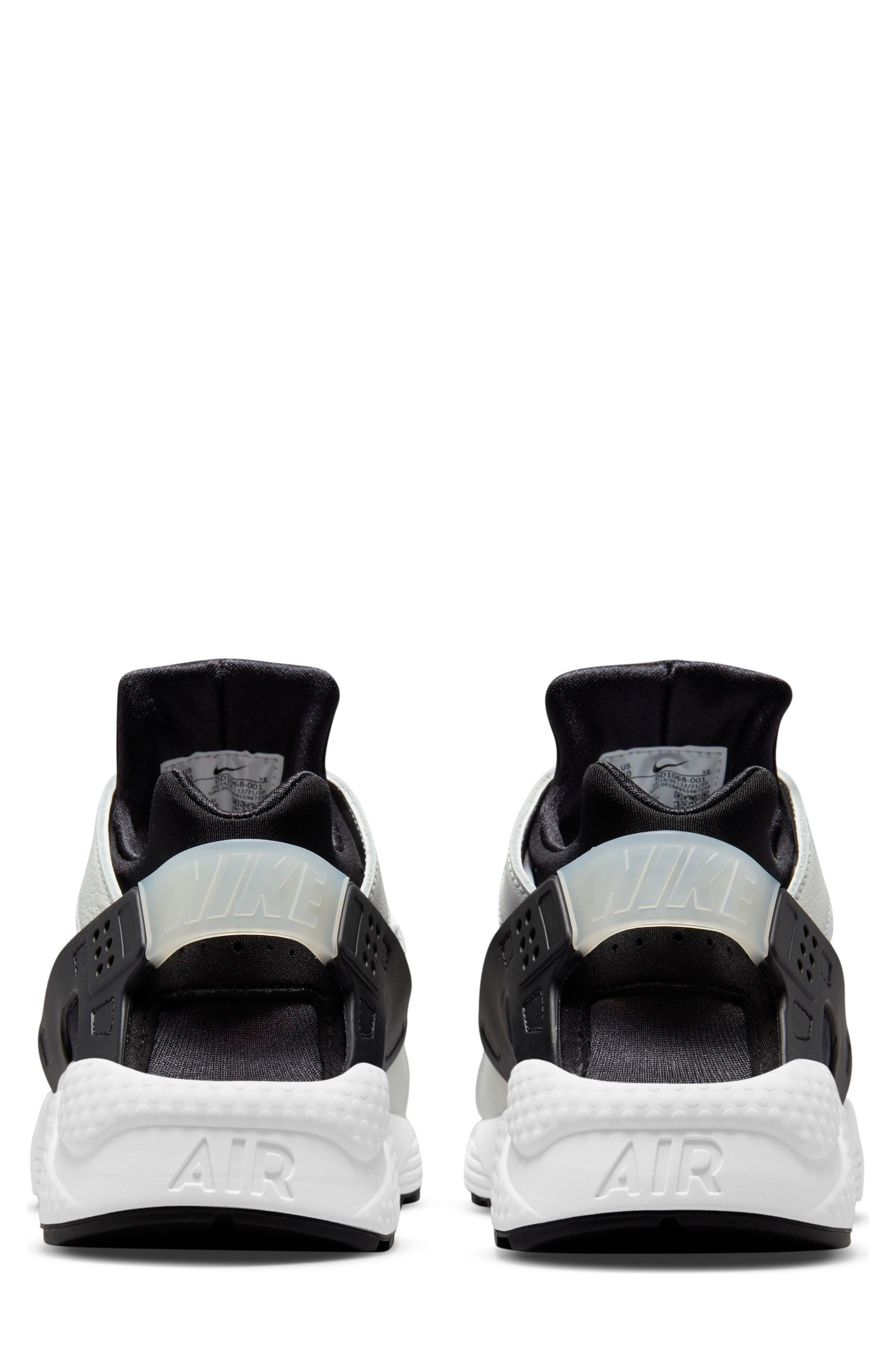 Nike Air Huarache Sneaker, Alternate, color, 