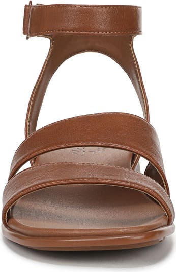 Effie Sandal