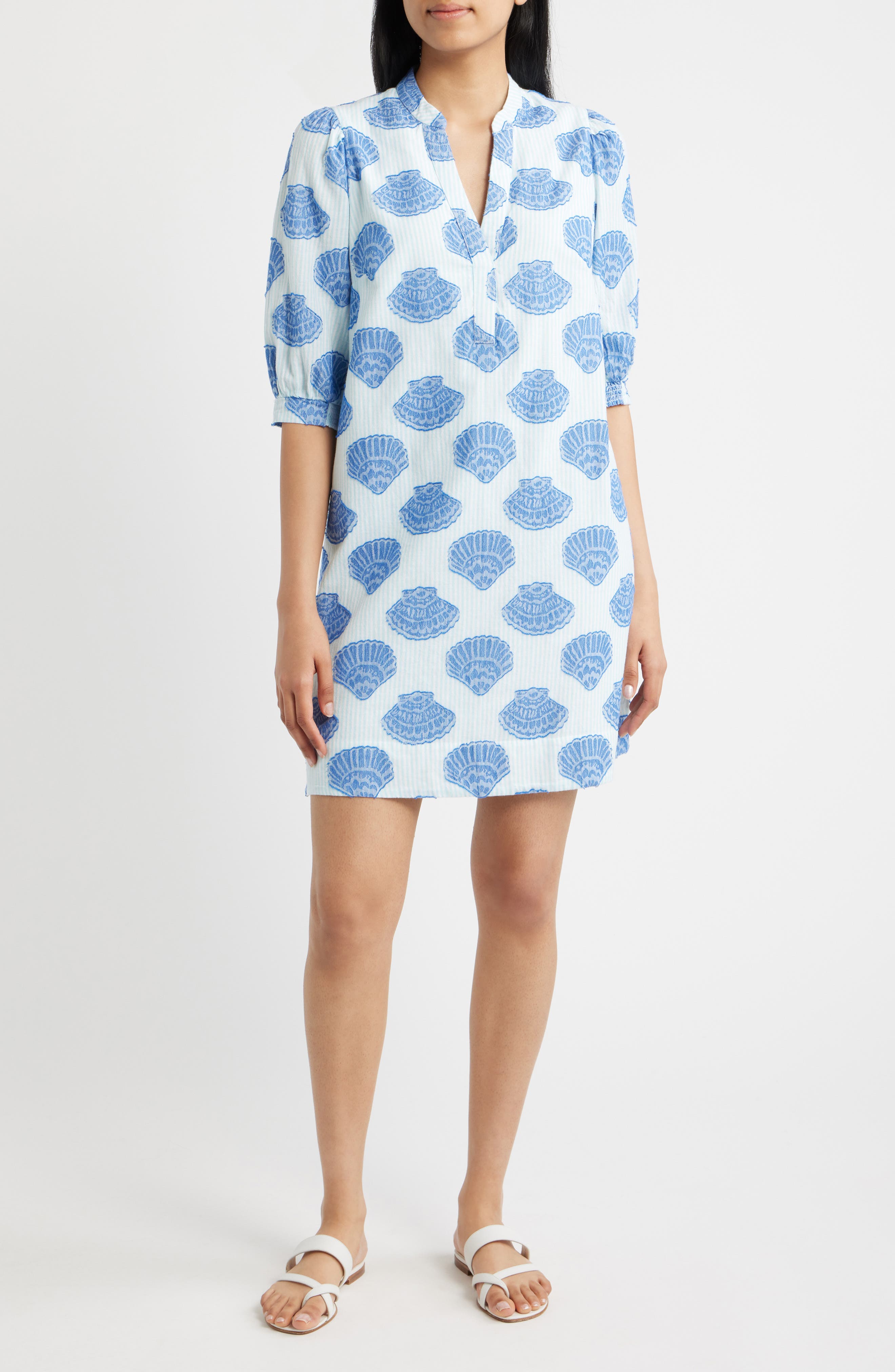 selected DAY DREAM BLUE SEASHELL