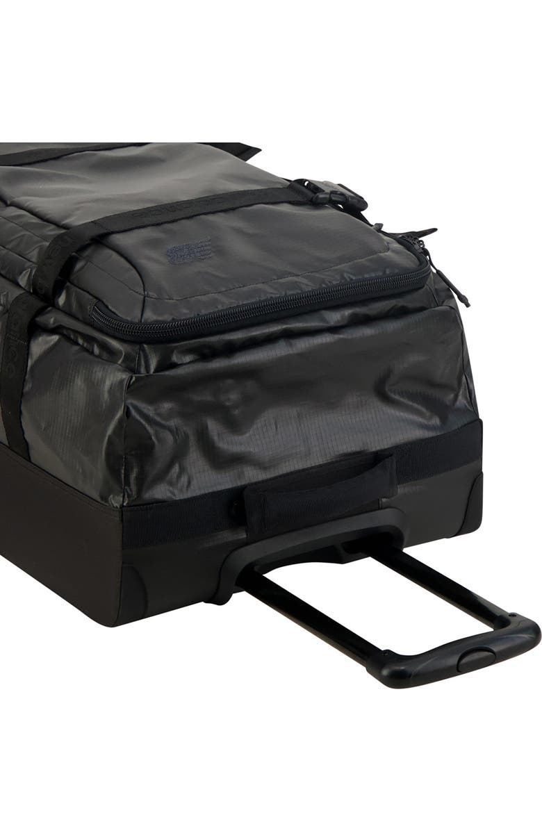 New Balance Pro Players 25-Inch Spinner Luggage, Alternate, color, Black