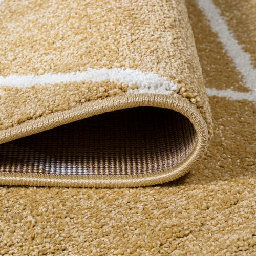 Jonathan Y Cole Minimalist Diamond Trellis Area Rug In Gold/white