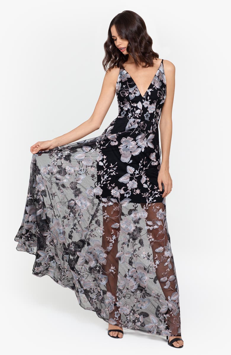 Xscape Evenings Xscape 3D Floral V-Neck Gown, Alternate, color, 