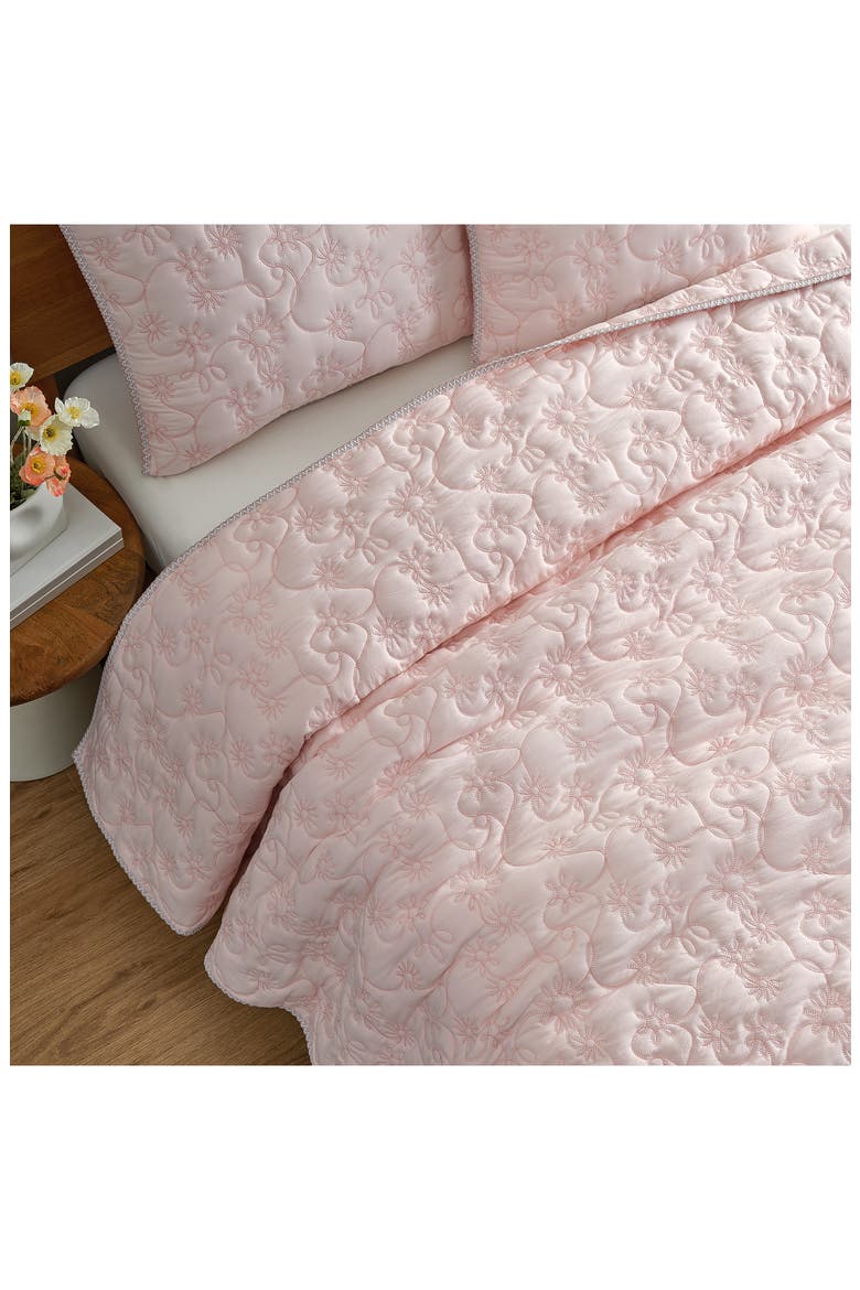 Botanic Embroidered Quilt & Shams Set, Alternate, color, SHELL/ CAMEO ROSE