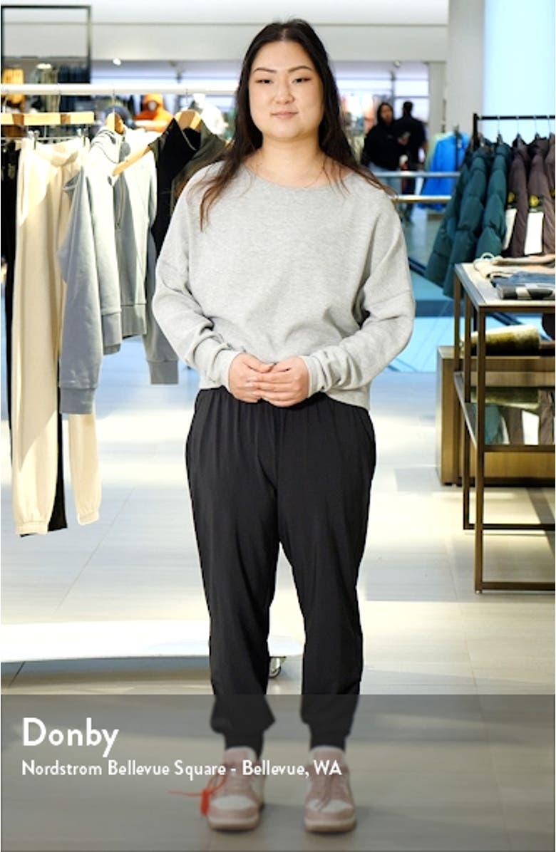 Villa Joggers, sales video thumbnail