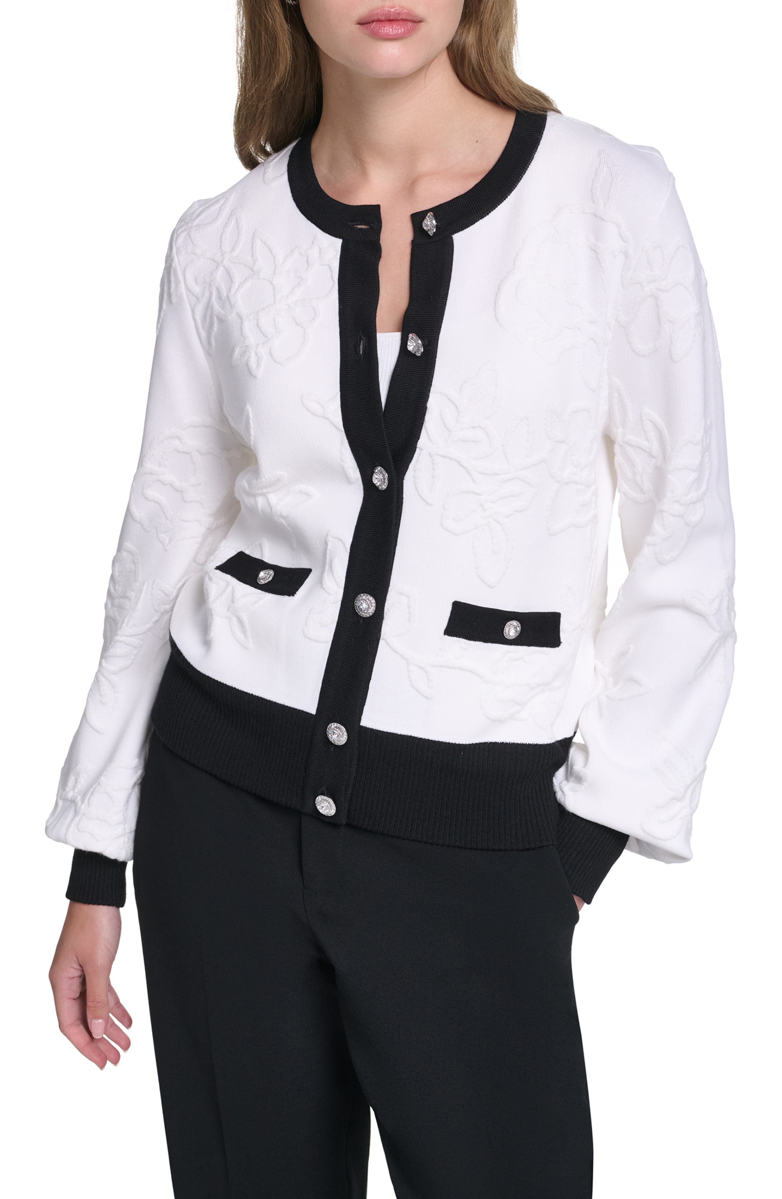 selected SOFT WHITE/ BLACK