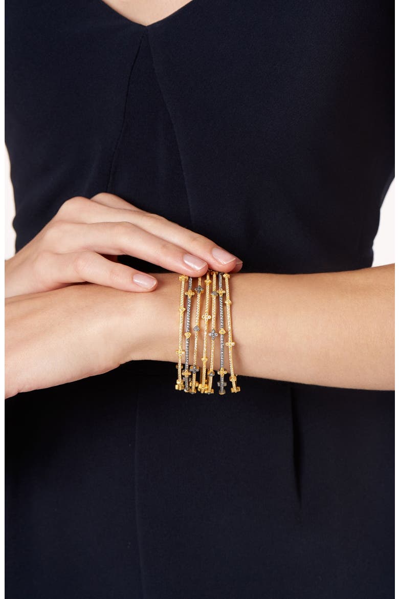 Clover Station Bangle, Alternate, color, GUNMETAL/ GOLD