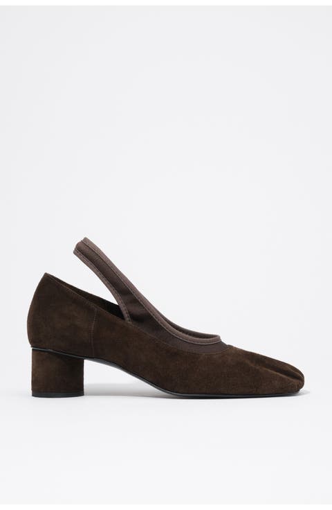 Suede tricot court shoe