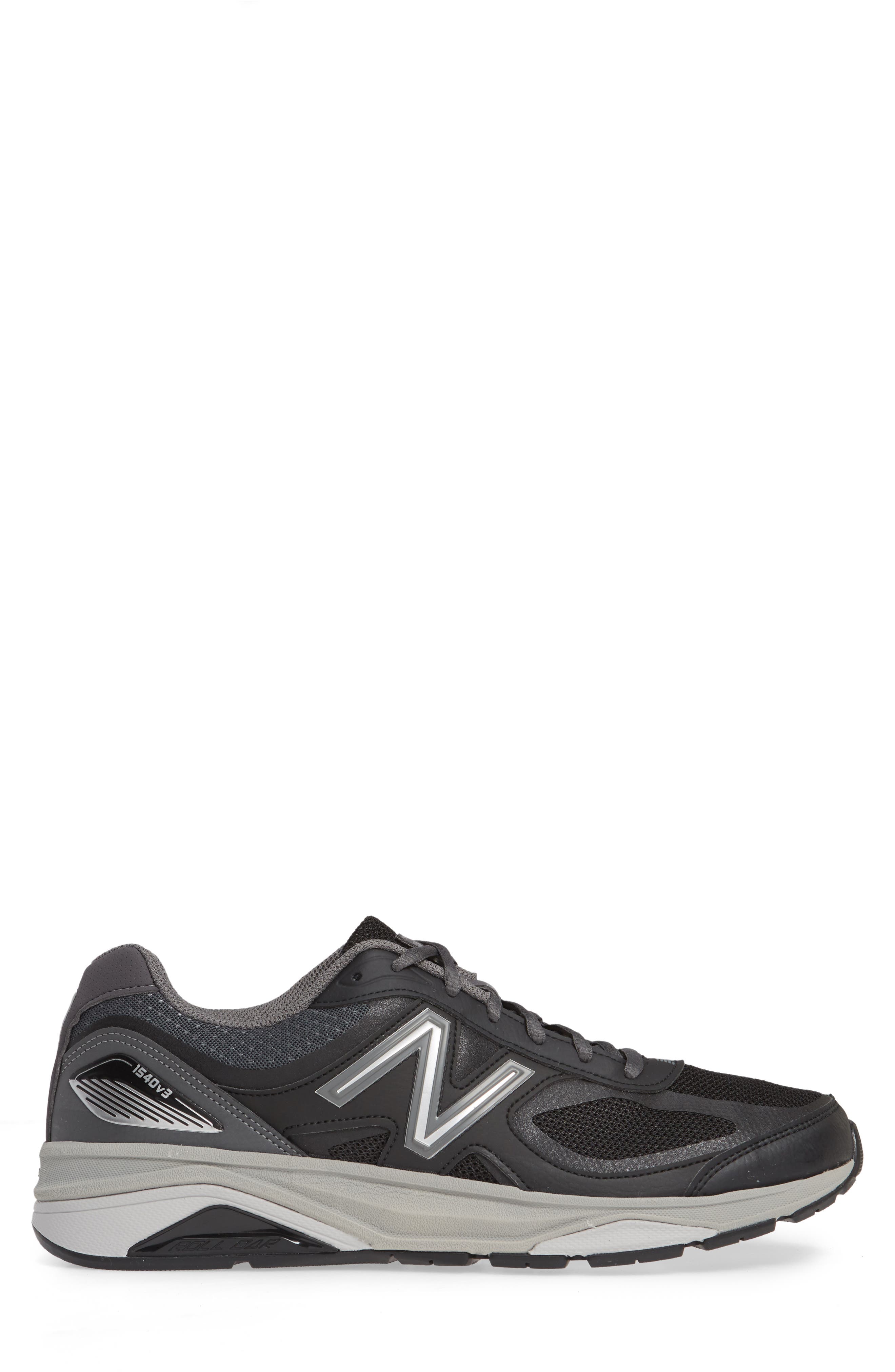 New Balance 1540v3 Running shoe, Alternate, color, 